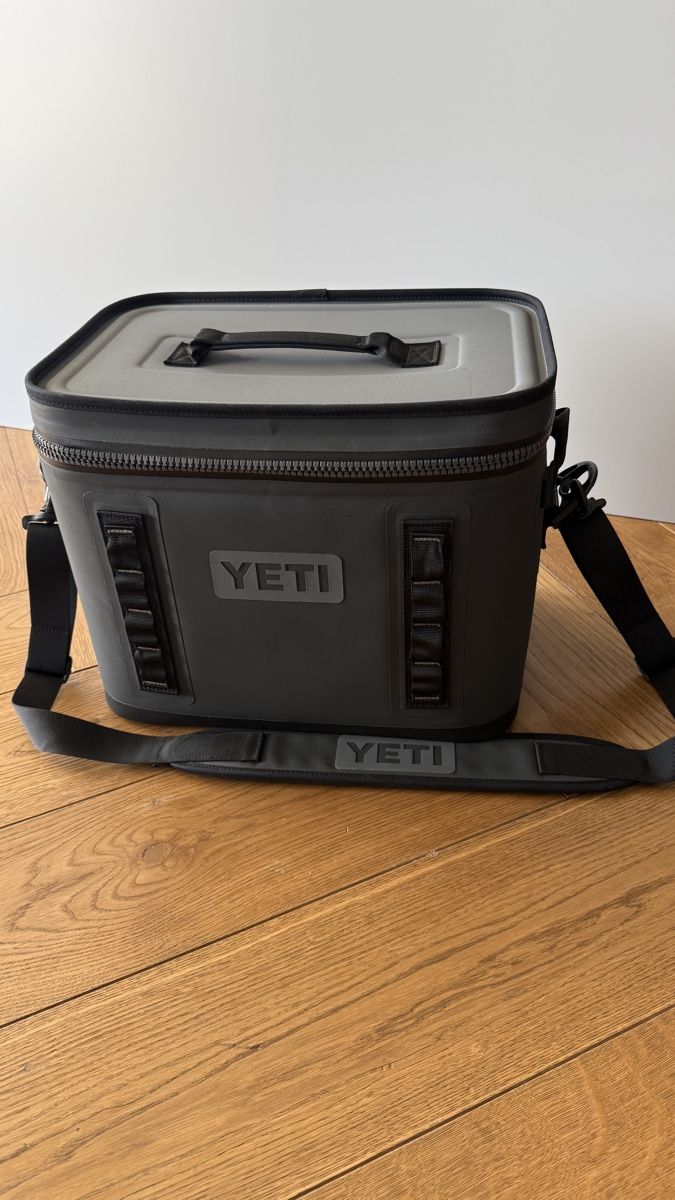 Frigoriferi & Refrigeratori: Yeti Hopper Flip 18 – Usato da Gelterkinden venduto da steffuh
