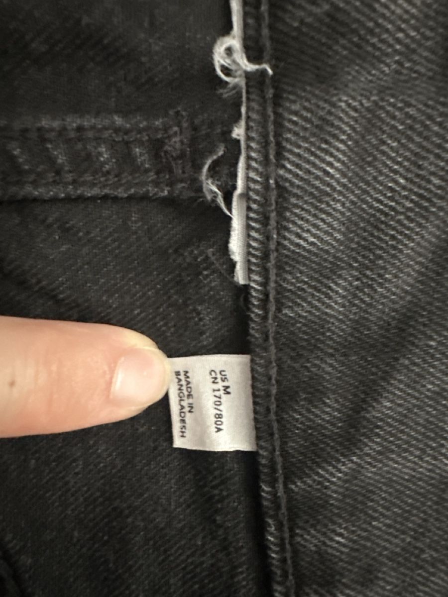 Gonne: Schwarzer Jeansrock mit Reissverschluss – Usato da Goldach venduto da mariarosapenasa 2