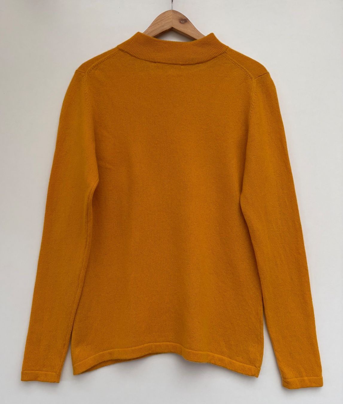 Pulls & Sweat-shirts: Clarina Kaschmir Pullover Gr.40 – D'occasion à Unterägeri par Jutka_04 4