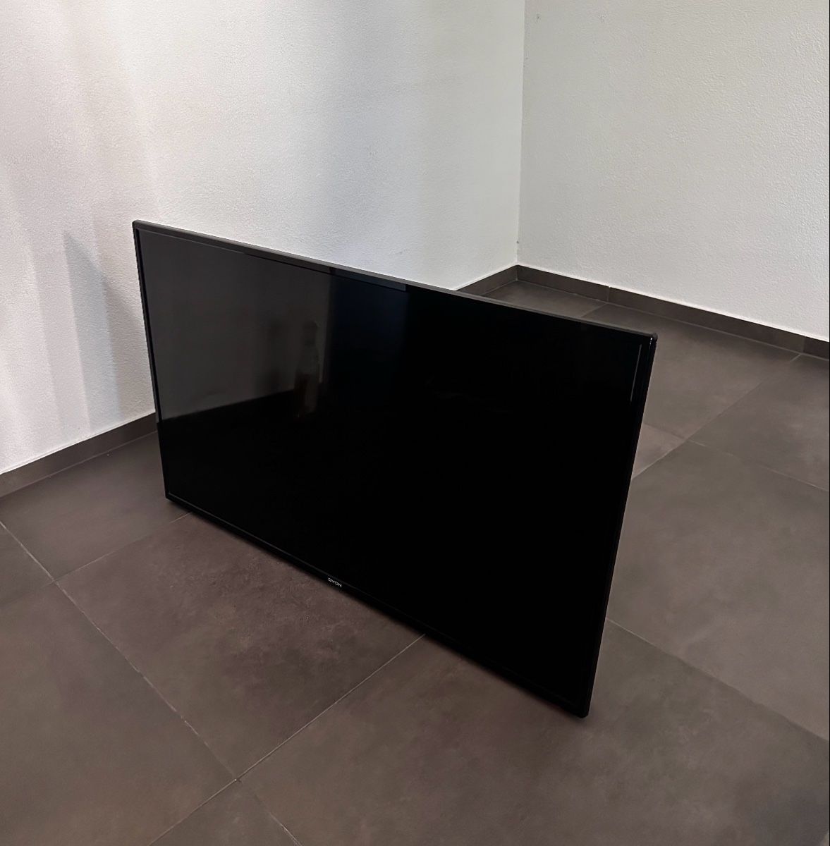 Televisori: Television Dyon Smart 43XT – Usato da Delémont venduto da Ma_LoU.01 2