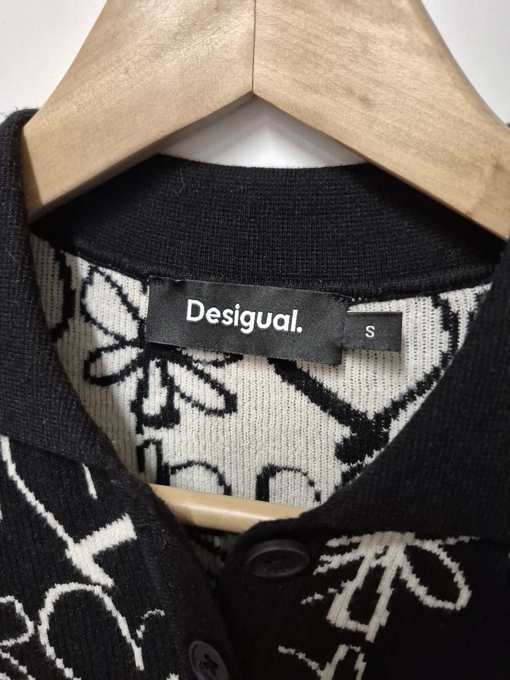 Desigual T-shirt: Desigual Strick - Shirt Top Gr.S – Usato da Merligen venduto da muss_haben 3