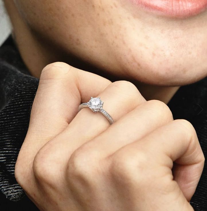 Pandora Anelli: Pandora Ring (Clear Sparkling Crown Ring) – Nuovo (secondo la descrizione) da Olten venduto da annnnaaab 2