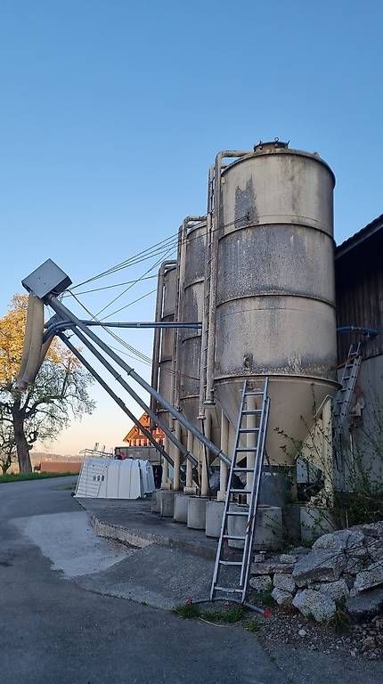 Contenitori & Simili: Kraftfuttersilo – Usato da Hünenberg venduto da Mpw72 3