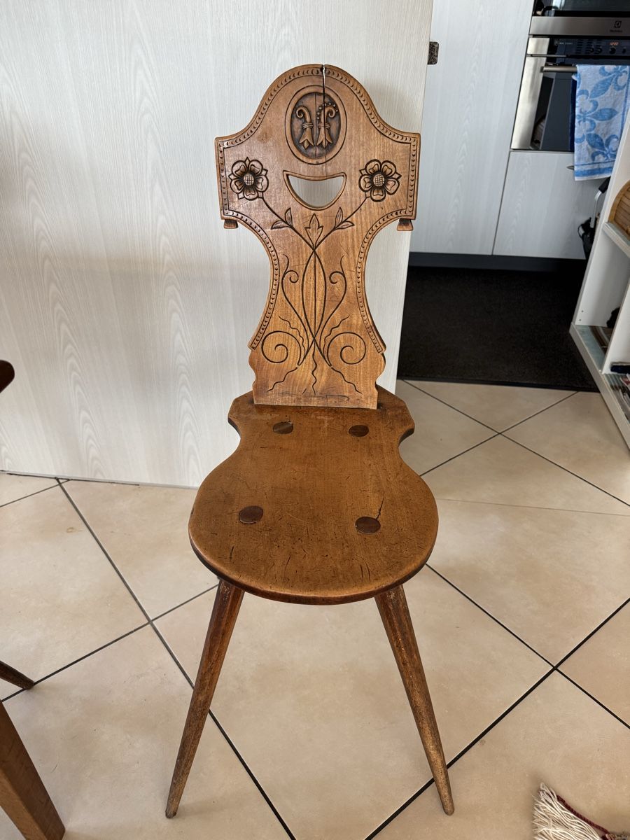 Tavoli: Rustikaler Tisch mit Schieferplatte – Usato da Brunnen venduto da Skyline89 3
