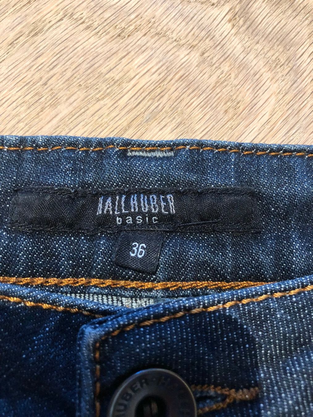 Hallhuber Pantaloni: Hallhuber Shorts Gr. 36 – Usato da Adligenswil venduto da futura0041 1