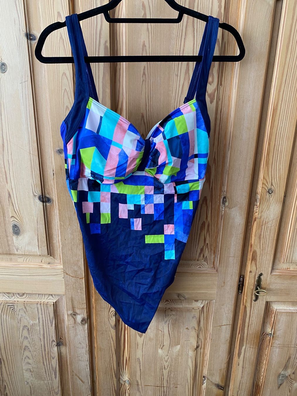 Sunflair Costumi da bagno & Bikini: Badeanzug Sunflair🌴 – Usato da Teufen AR venduto da Memilu