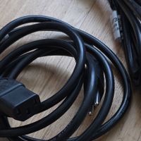 Netzkabel Kaltgerätekabel schwarz 2 Stück gebraucht und neu