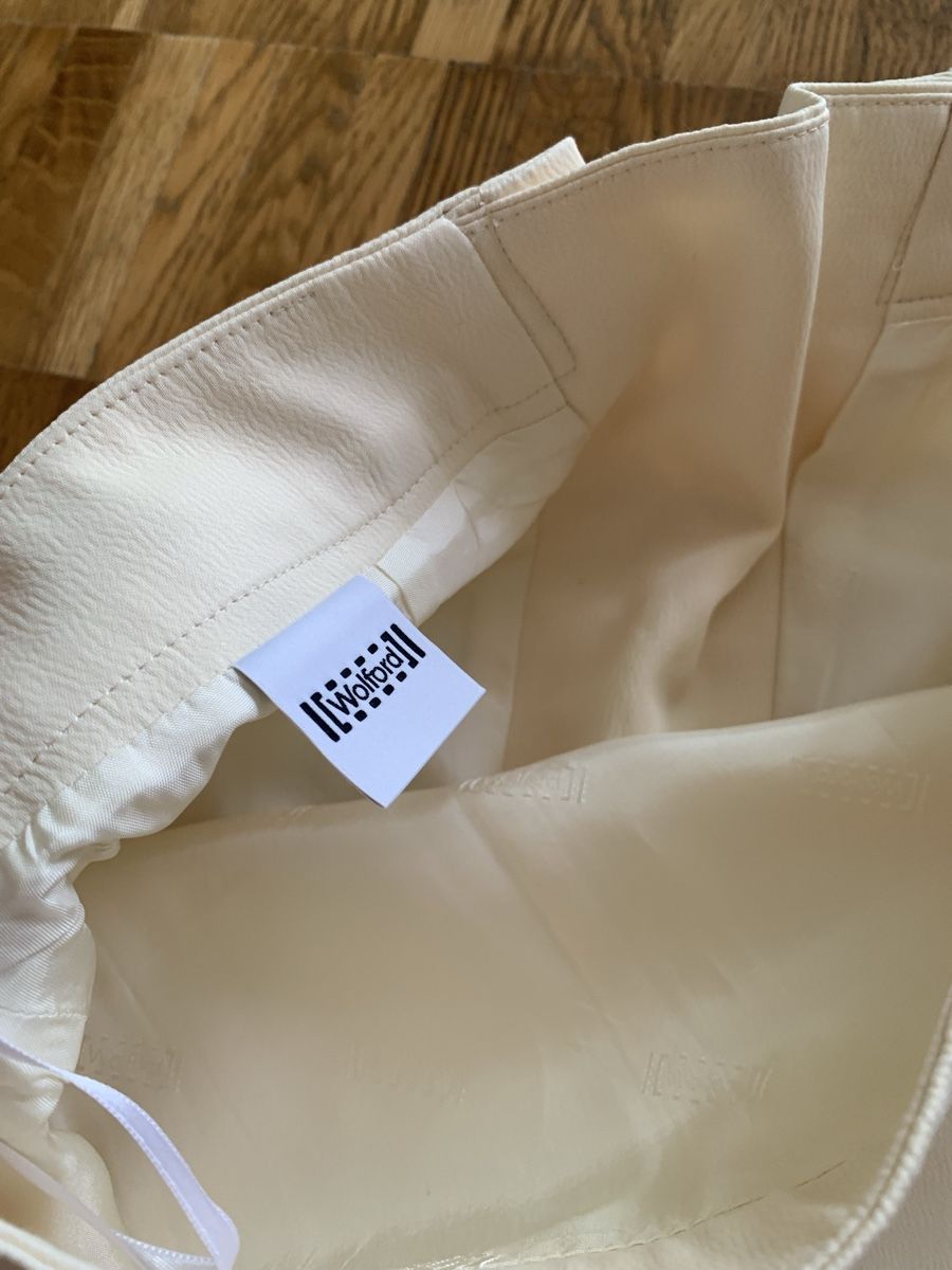 Gonne: Wolford beige jupe – Usato da Zürich venduto da Nikuska32 2