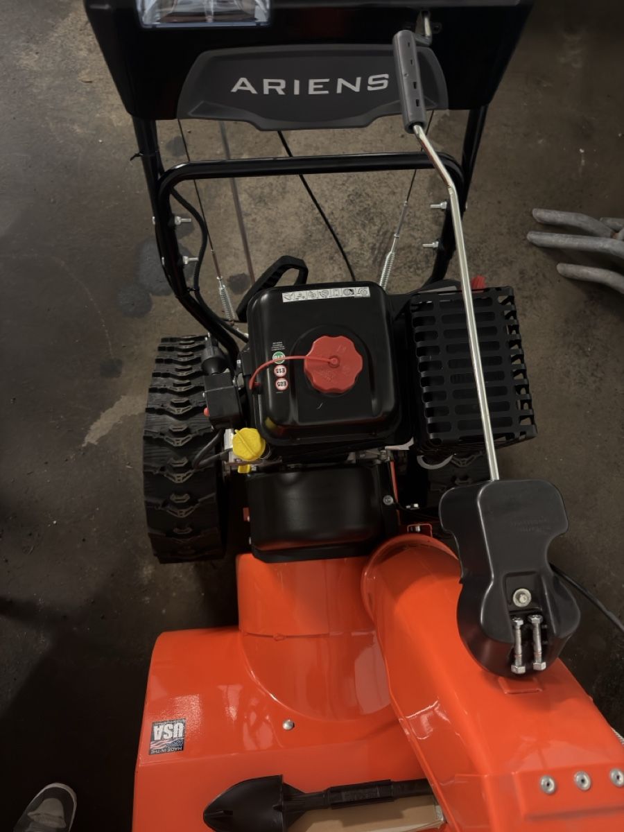 Sgombero neve: Ariens Deluxe 28 RapidTrak – Nuovo e nell'imballaggio originale da St. Moritz venduto da PJteix 3
