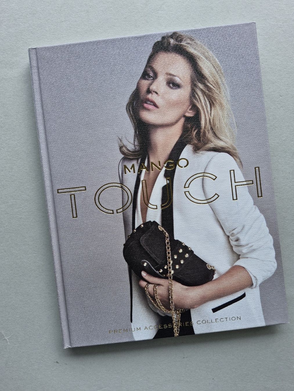 Libri: Kate Moss  Mango Touch.  Premium Accessoires Buch Rar – Nuovo (secondo la descrizione) da Zürich venduto da Secretariat11 3