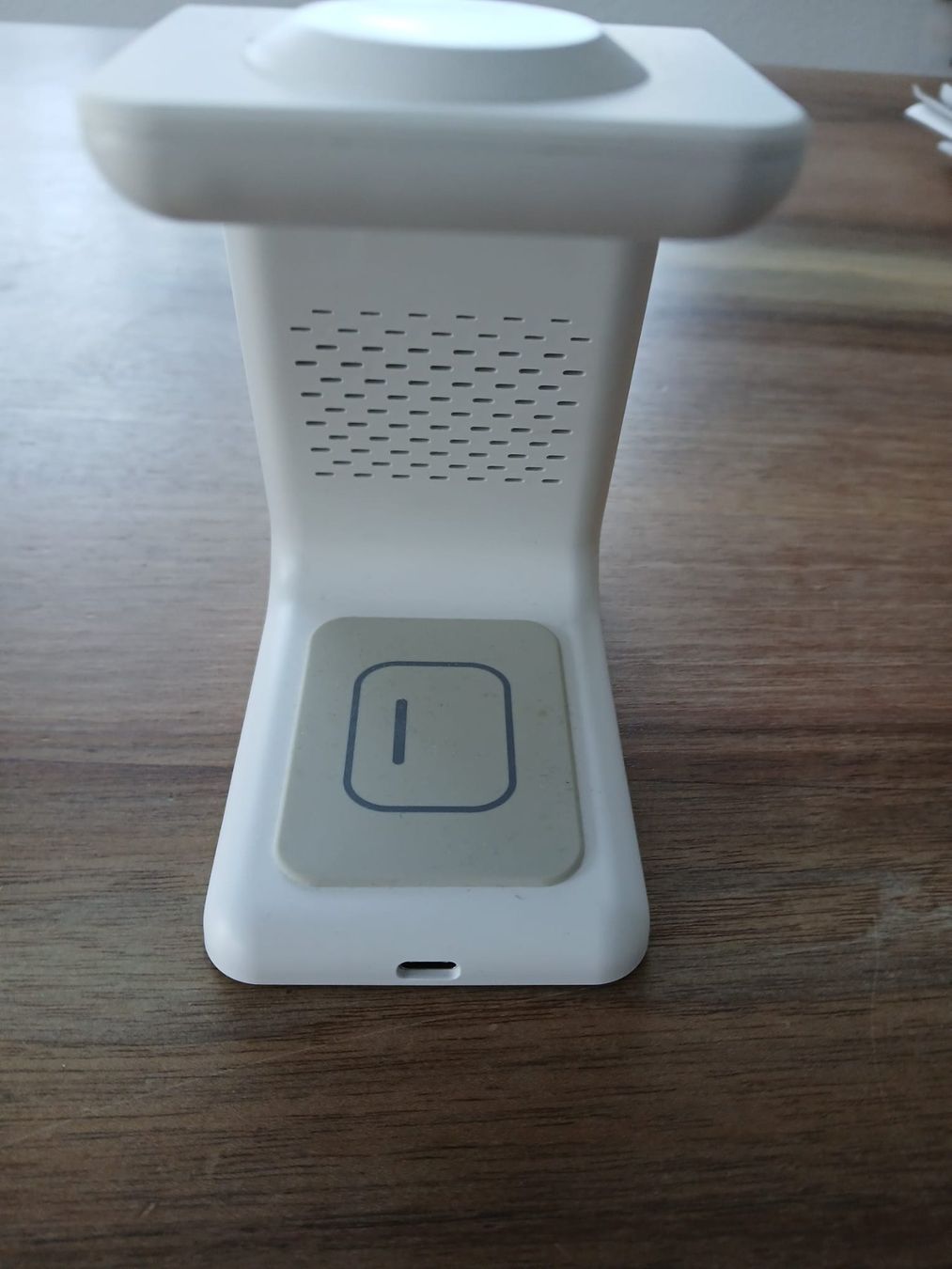 Docking station: 3 in 1 Wireless Charging Station – Neuf (Voir description) à Dagmersellen par Reichlin