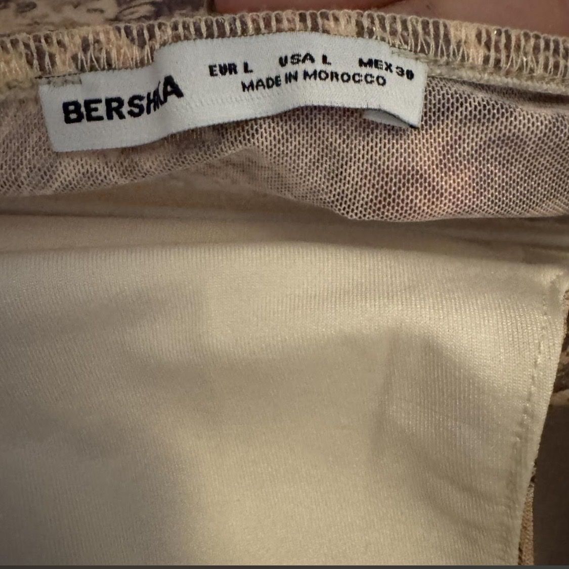 Bershka Top: Pretty mesh top from Bershka – Usato da Zürich venduto da jul_92ld 2