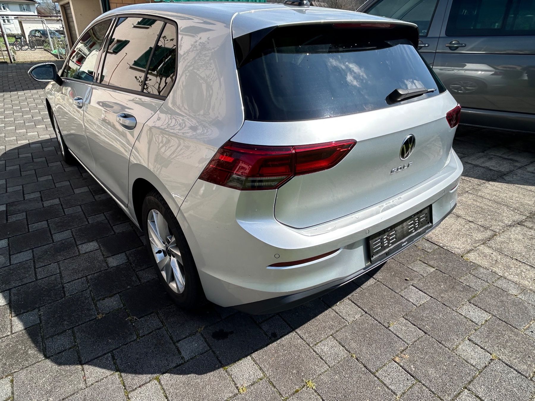 VW Automobili: VW GOLF 8, 2.0 Tdi, 42000km – Usato da Emmen venduto da 166500 3