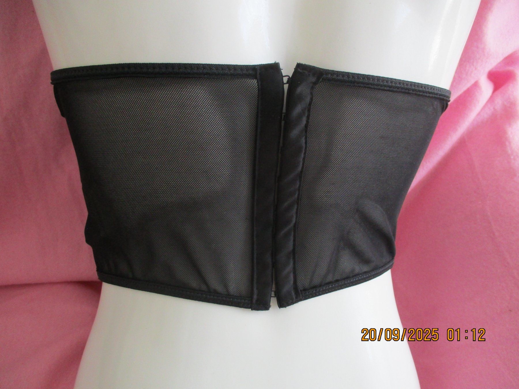 Sonstige Unterwäsche: Neuer Bustier, ungetragen – Neu und originalverpackt aus Zürich von elena_99 5