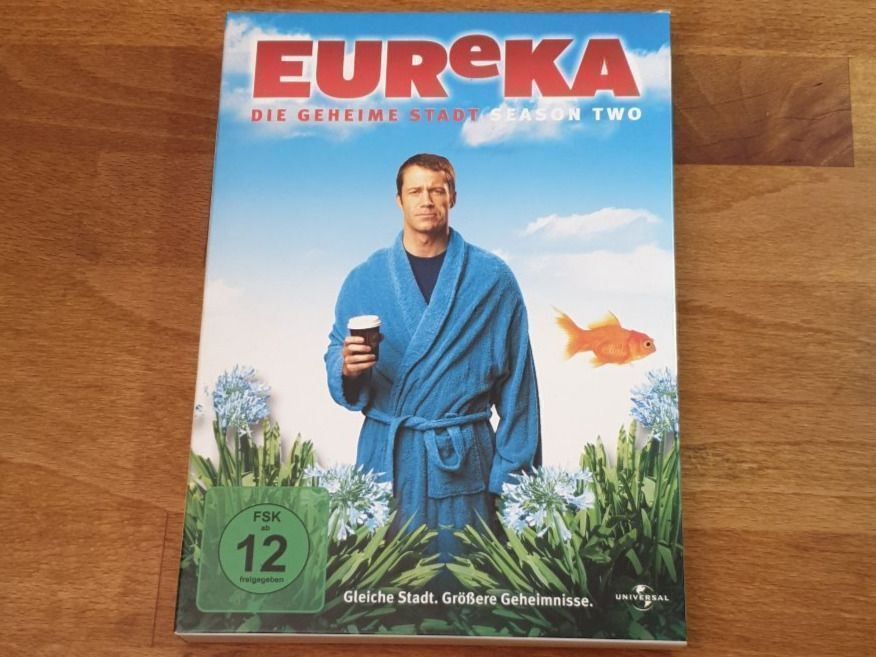 Tutti i DVDs: Eureka - Staffel 2 – Usato da Pfungen venduto da Whitie