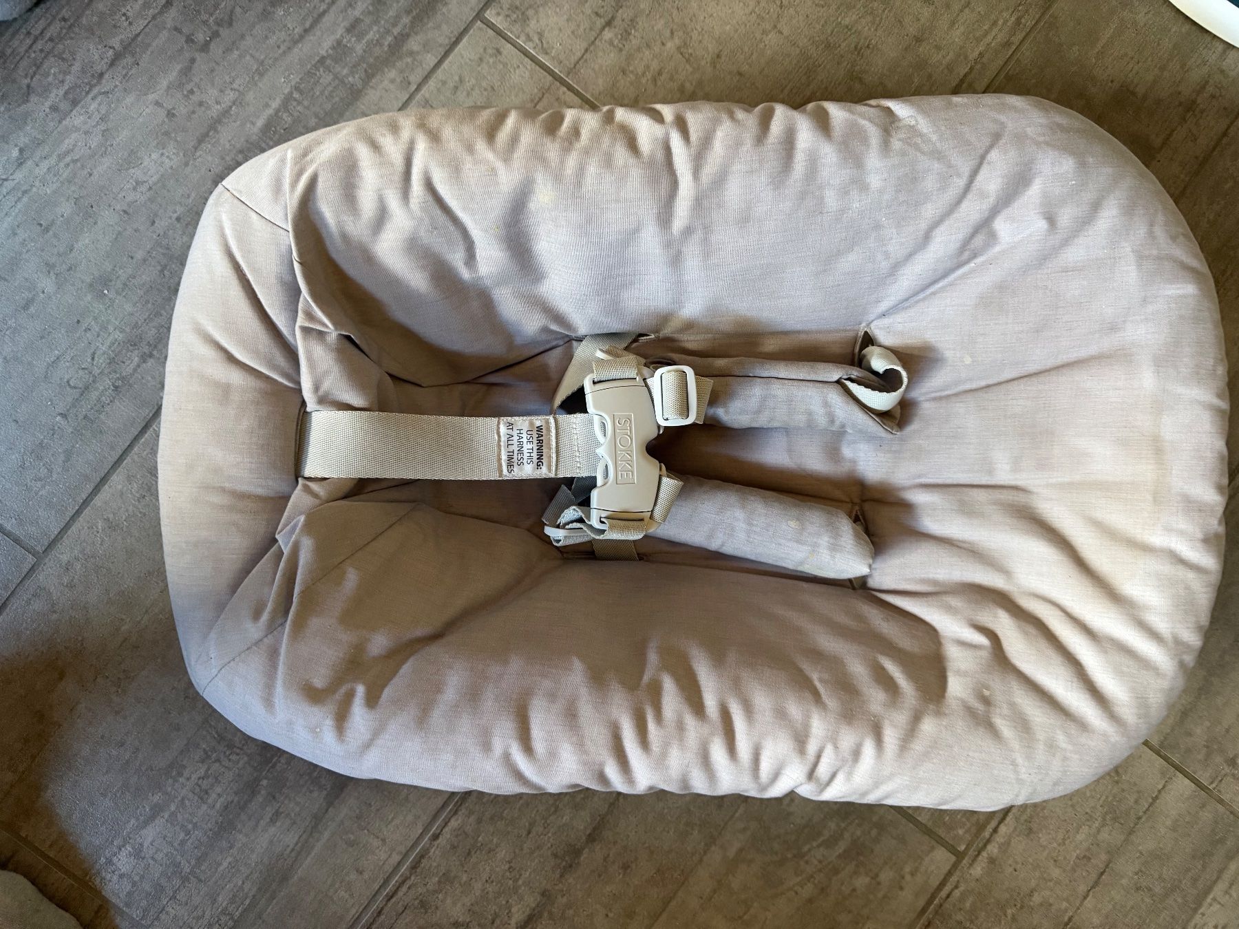 Stokke Seggioloni: Gebrauchte Newborn Babyschale Stokke – Usato da Unterkulm venduto da mar_w72b
