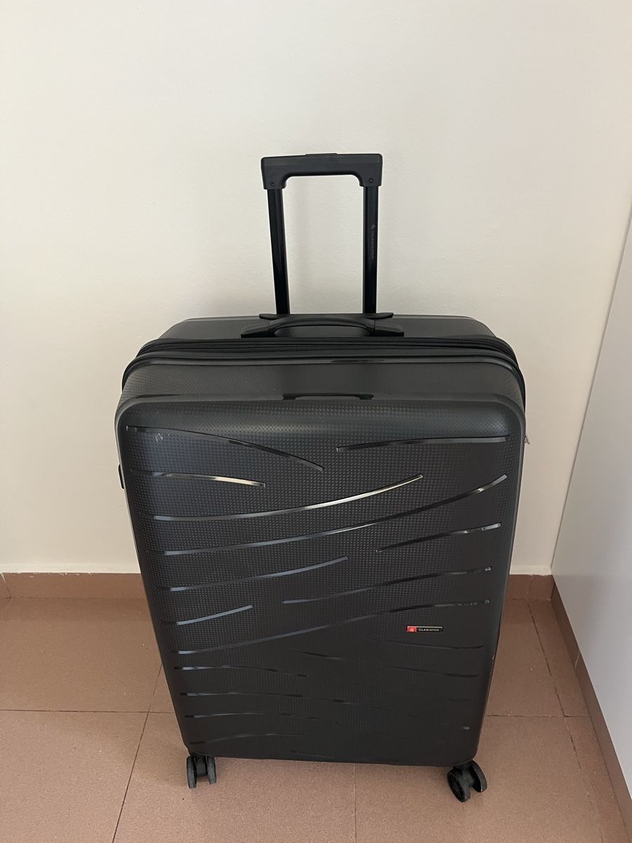 Sonstiges zu Aviatik: Gladiator Flow Trolley Koffer Schwarz Polypropylen Neu – Neu (gemäss Beschreibung) aus Zürich von Clano