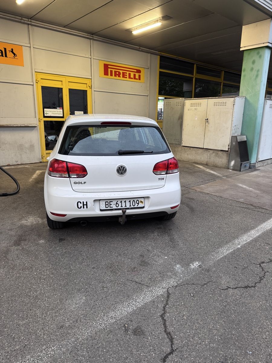 VW Automobili: VW GOLF 6 1.6 tdi – Usato da Bern venduto da kamen02 3
