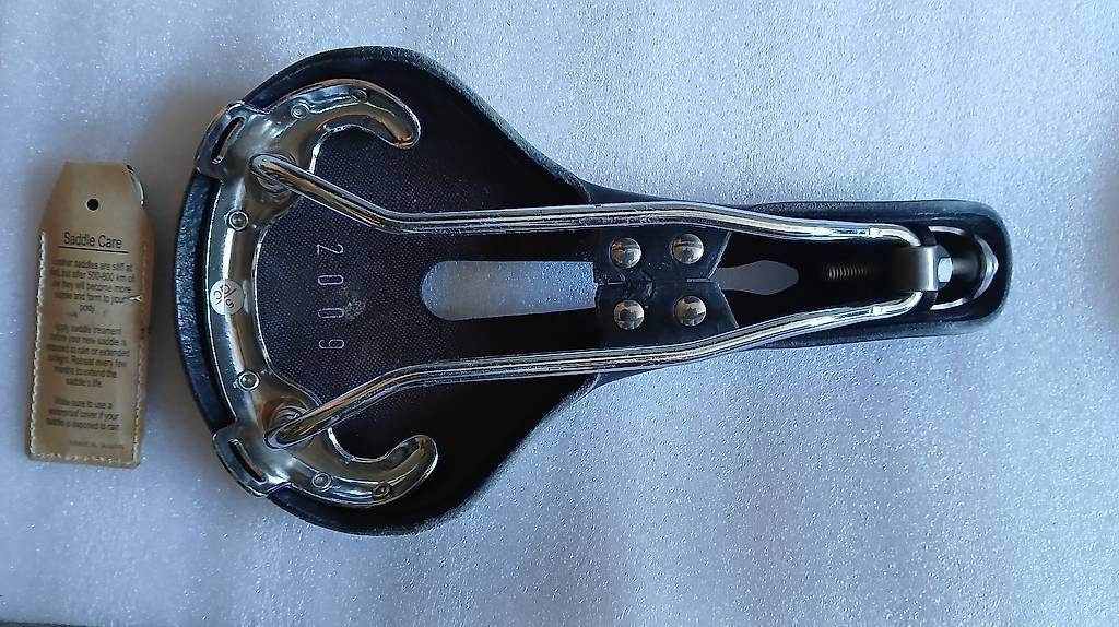 Pezzi di ricambio: Selle vintage Gyes – Usato da Corcelles-le-Jorat venduto da Laurent2969