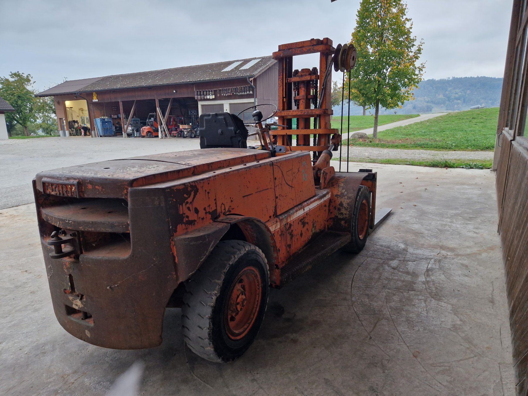 Clark Dieselstapler 5t Hubkraft 3m (Gebraucht) in Lommis für CHF 2900 ...