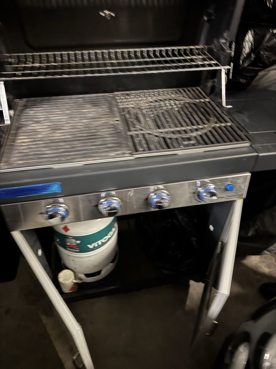 Griglie: Grill Campingaz 4 series classic LXS – Usato da Riedholz venduto da swissdrummusic 3