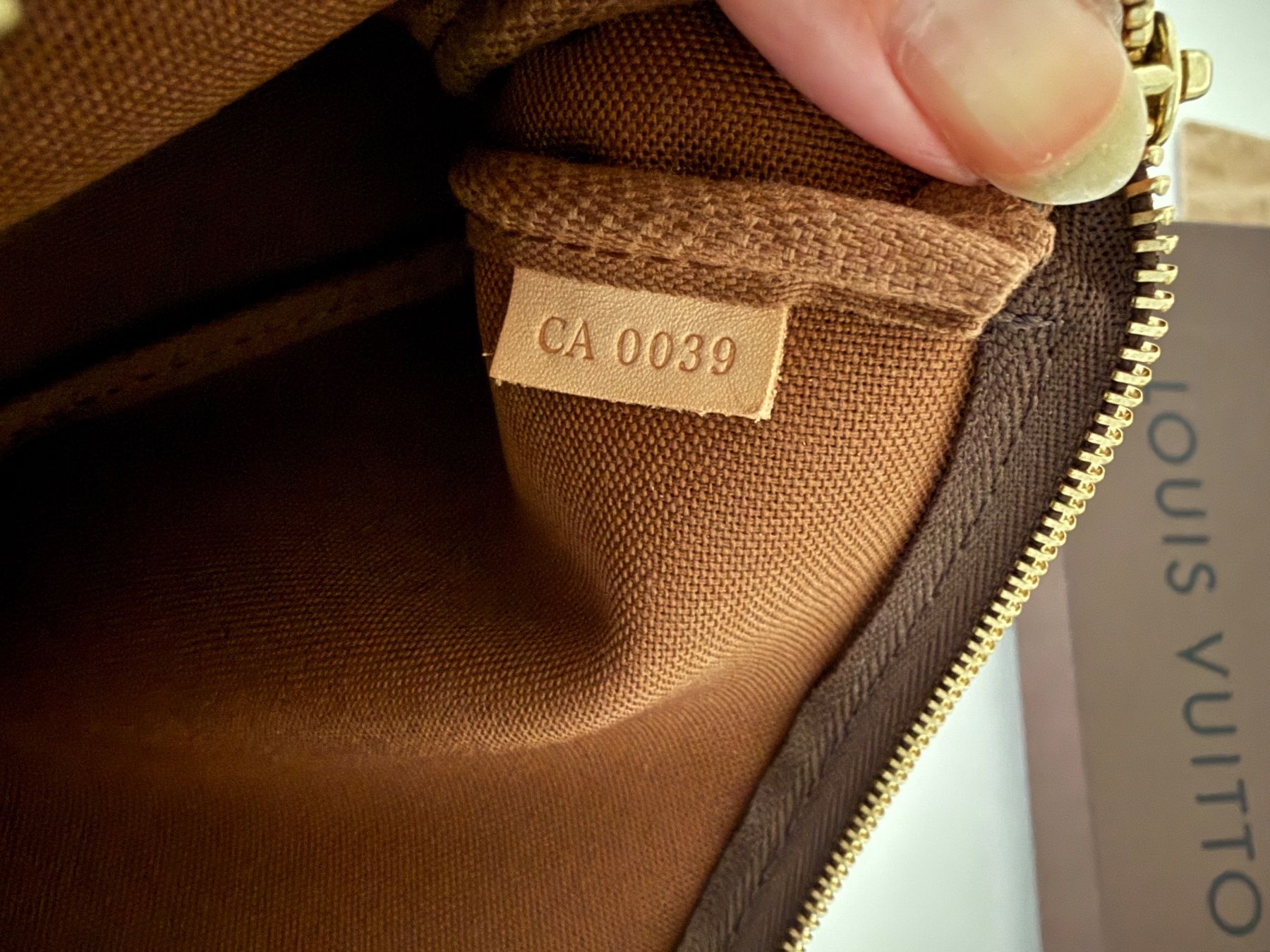 Louis Vuitton Sacs femmes: Louis Vuitton x Stephen Sprouse Pochette Monogram Roses – Neuf avec emballage d'origine à Arosa par Schatzkiste88 6