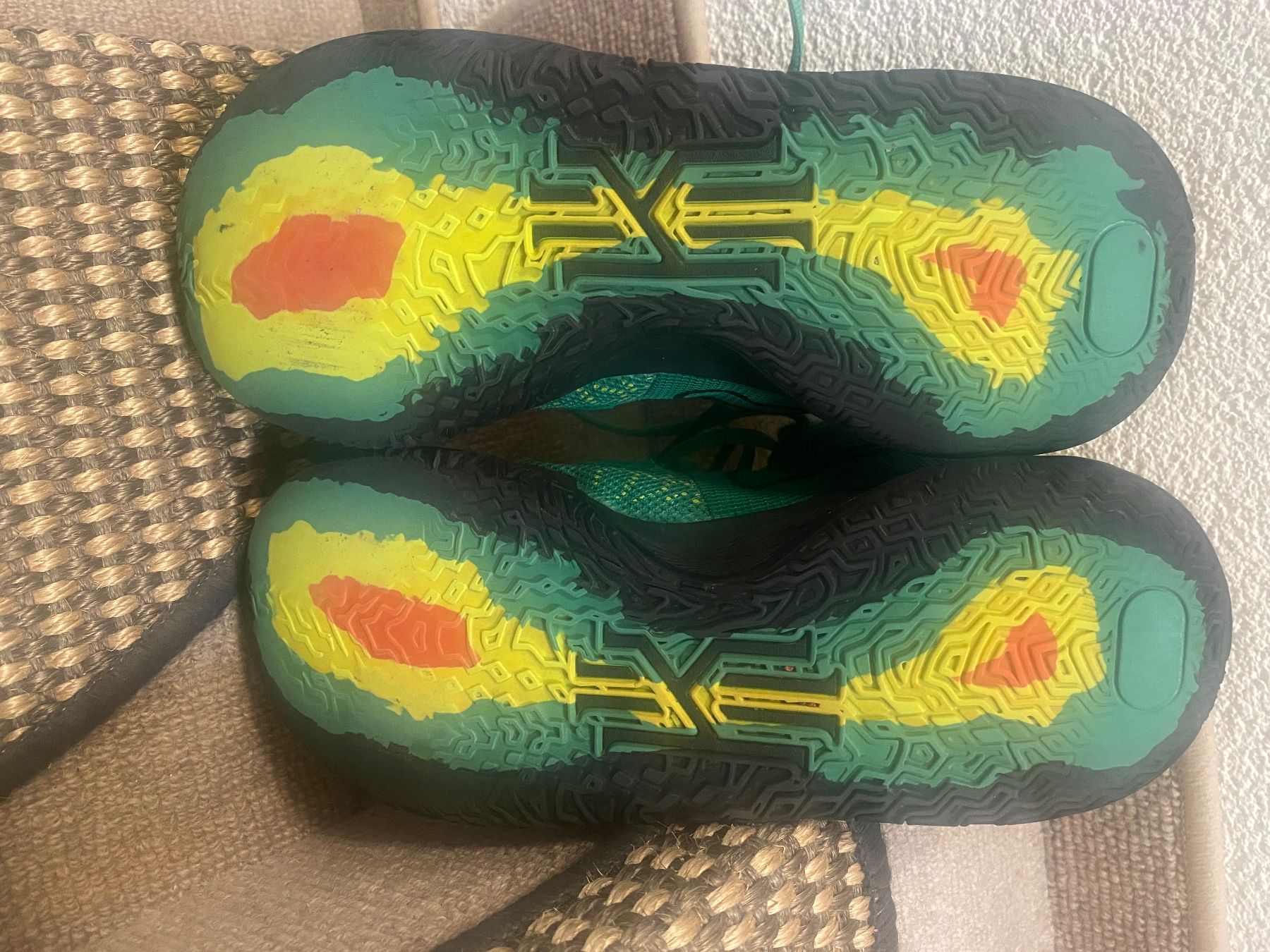 Nike Scarpe da uomo: Nike Kyrie 7 Basketballschuhe – Usato da Brütten venduto da Yecil 3