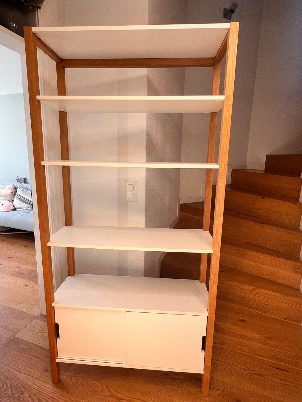 Micasa Étagères: Regal Micasa mit Schiebetürchen – D'occasion à Stallikon par zimtstern33