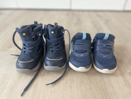 2 Paar Kinderschuhe Gr. 22 – Nike + Elefanten guter Zustand