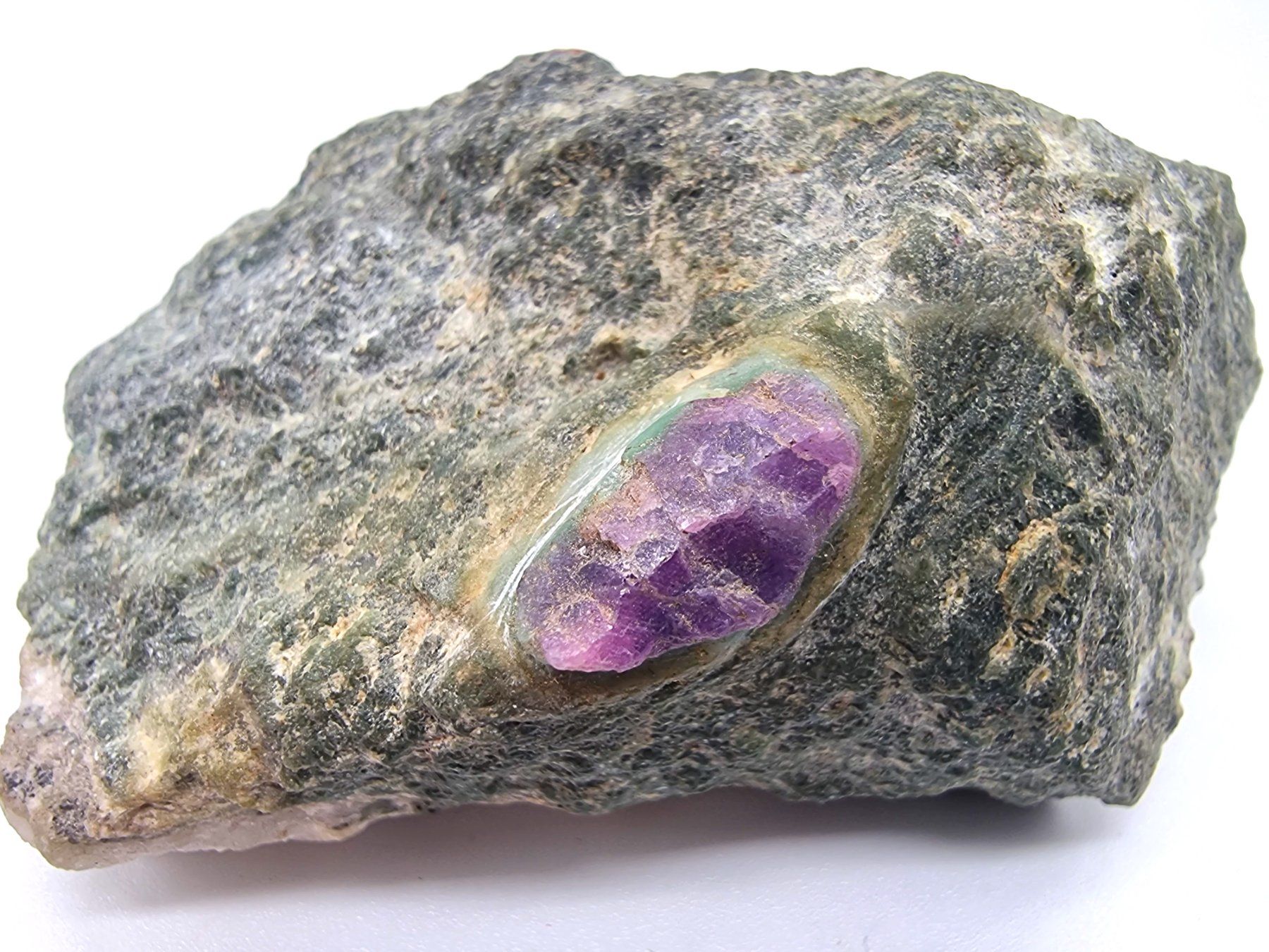 Minerali & Pietre curative: Corundum from Madagascar – Usato da Figino venduto da minshop 1