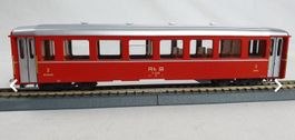 Bemo 3258 H0m RhB B 2458 Pers.Wagen 2.Kl . rot
