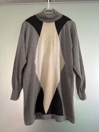 Retro Rollkragen-Pullover/Kleid im Argyle-Stil, Grösse M