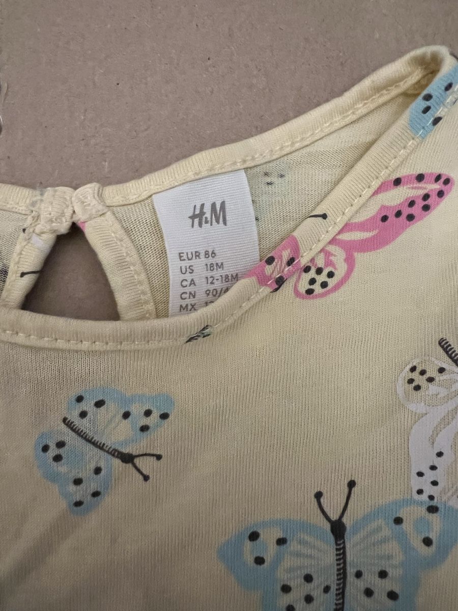Vestiti & Gonne: Kleid Grösse 86 – Usato da Toffen venduto da Vanessa_Germann 1