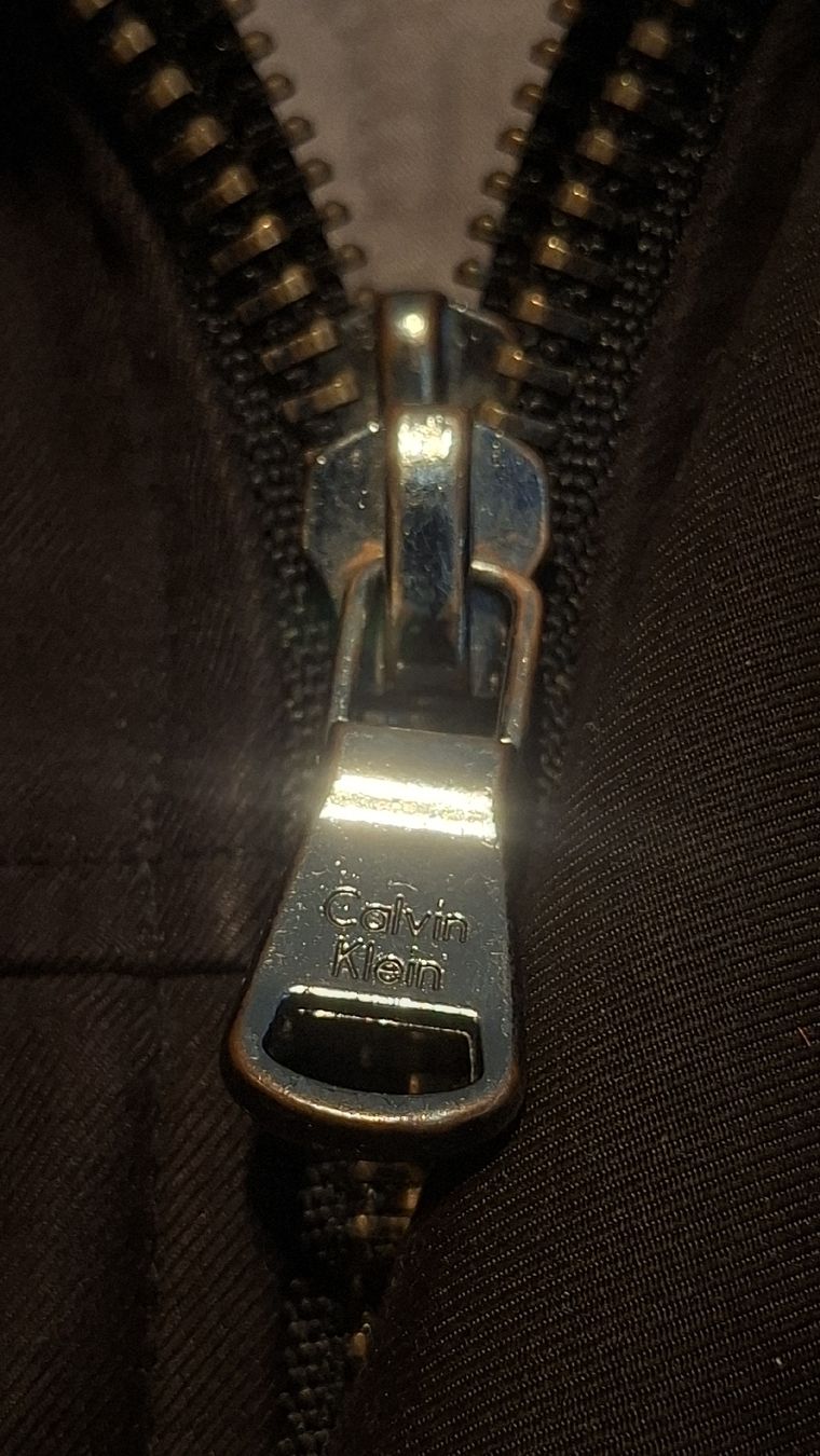Calvin Klein Giacche: Schwarze Herrenjacke von Calvin Klein – Usato da Oberengstringen venduto da Kimchimon 8