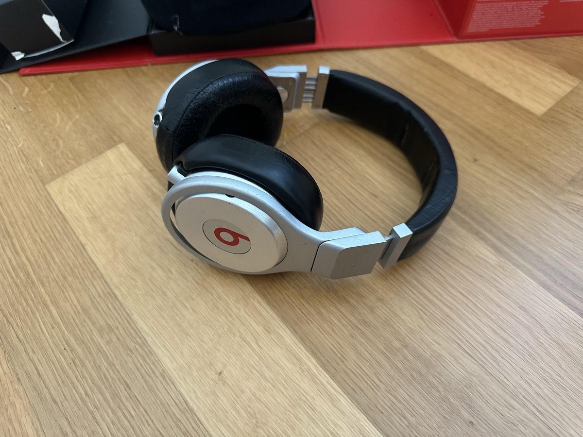 Beats Casques audio: Beats Pro Kopfhörer – D'occasion à Pfäffikon SZ par kev_c9q6 6