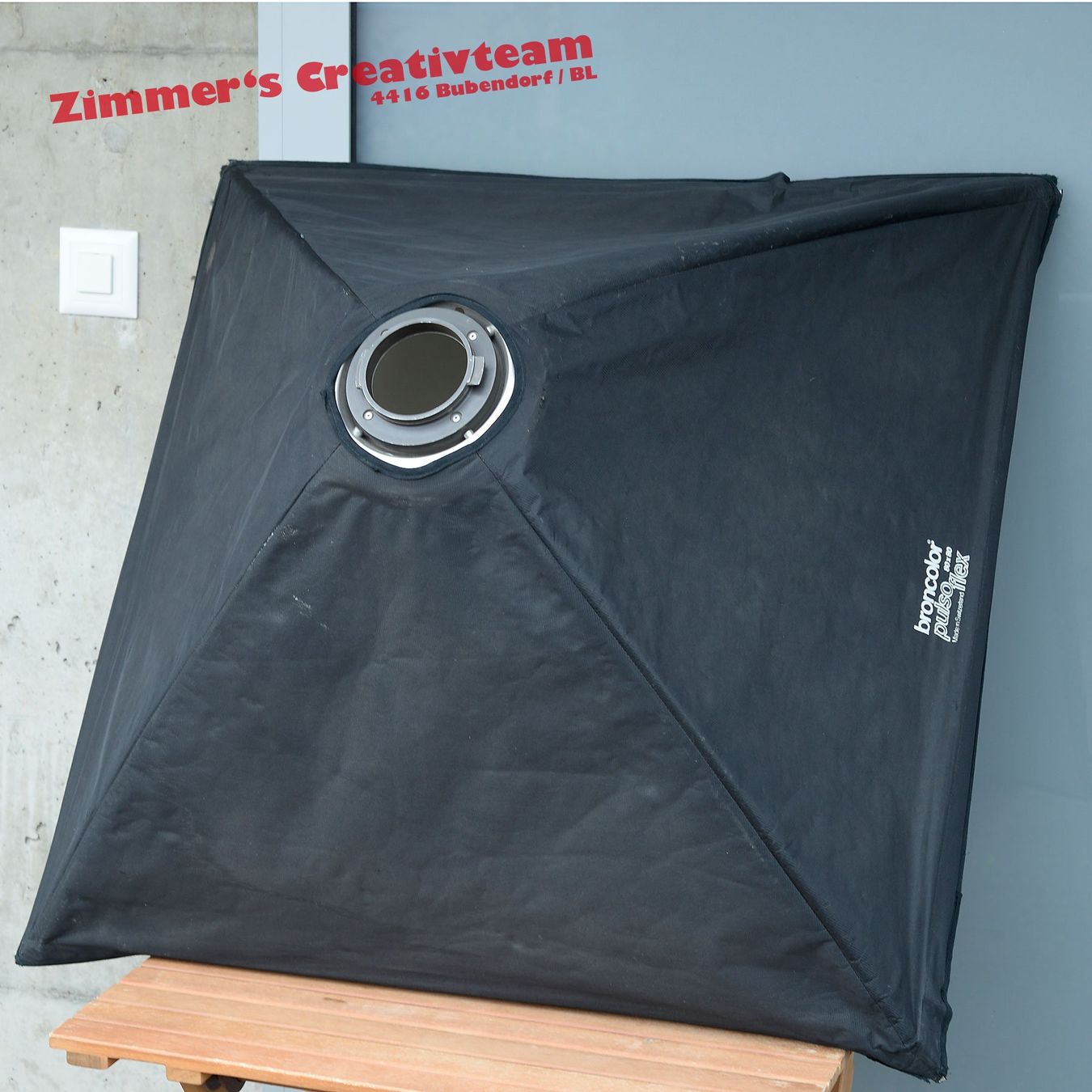 Broncolor Flash: Broncolor Pulsoflex Softbox 80/80cm – Usato da Bubendorf venduto da zimmers_creativteam 2