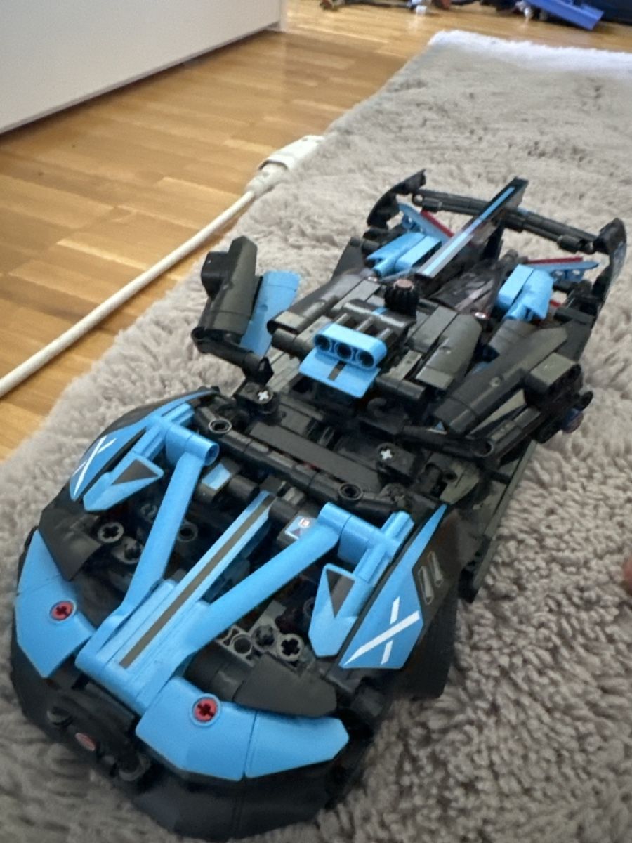 Lego Baukästen: Lego technique bugatti – Gebraucht aus Blonay von Adrien_Pedro 2