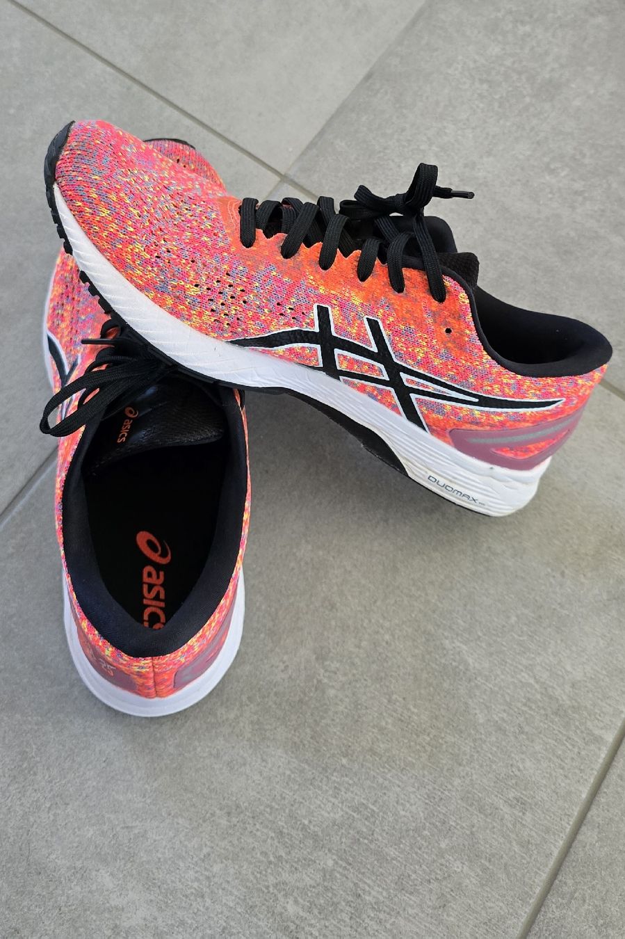 Asics Scarpe da donna: Asics Gel DS- Trainer 25, Damen Gr.40 – Usato da Rheinau venduto da inStyleSg 1