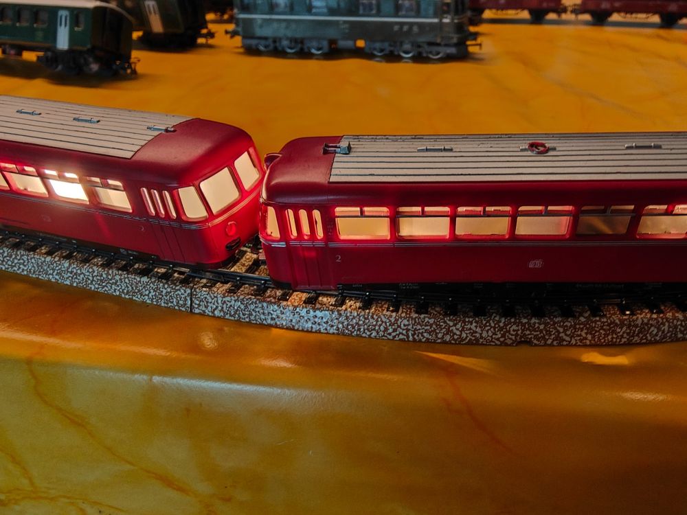 Märklin Trains électriques: Märklin H0 Modelleisenbahn – D'occasion à Ottenbach par rowe 1