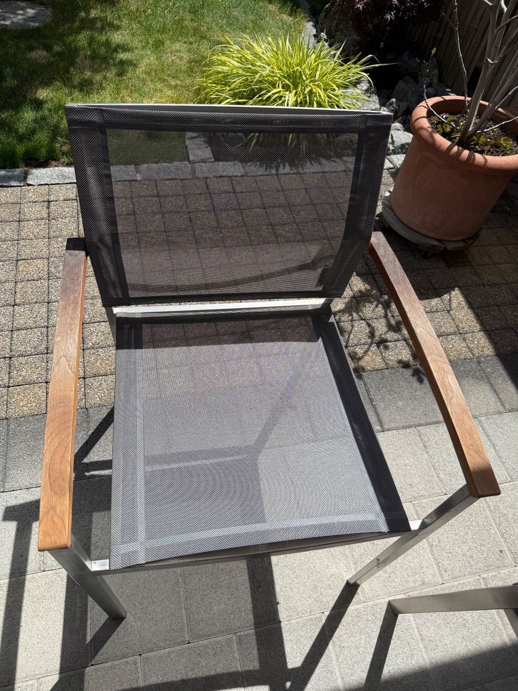 Tavoli: Holztisch 220 x 95 mit 6 Stühlen – Usato da Spreitenbach venduto da Jesset 6