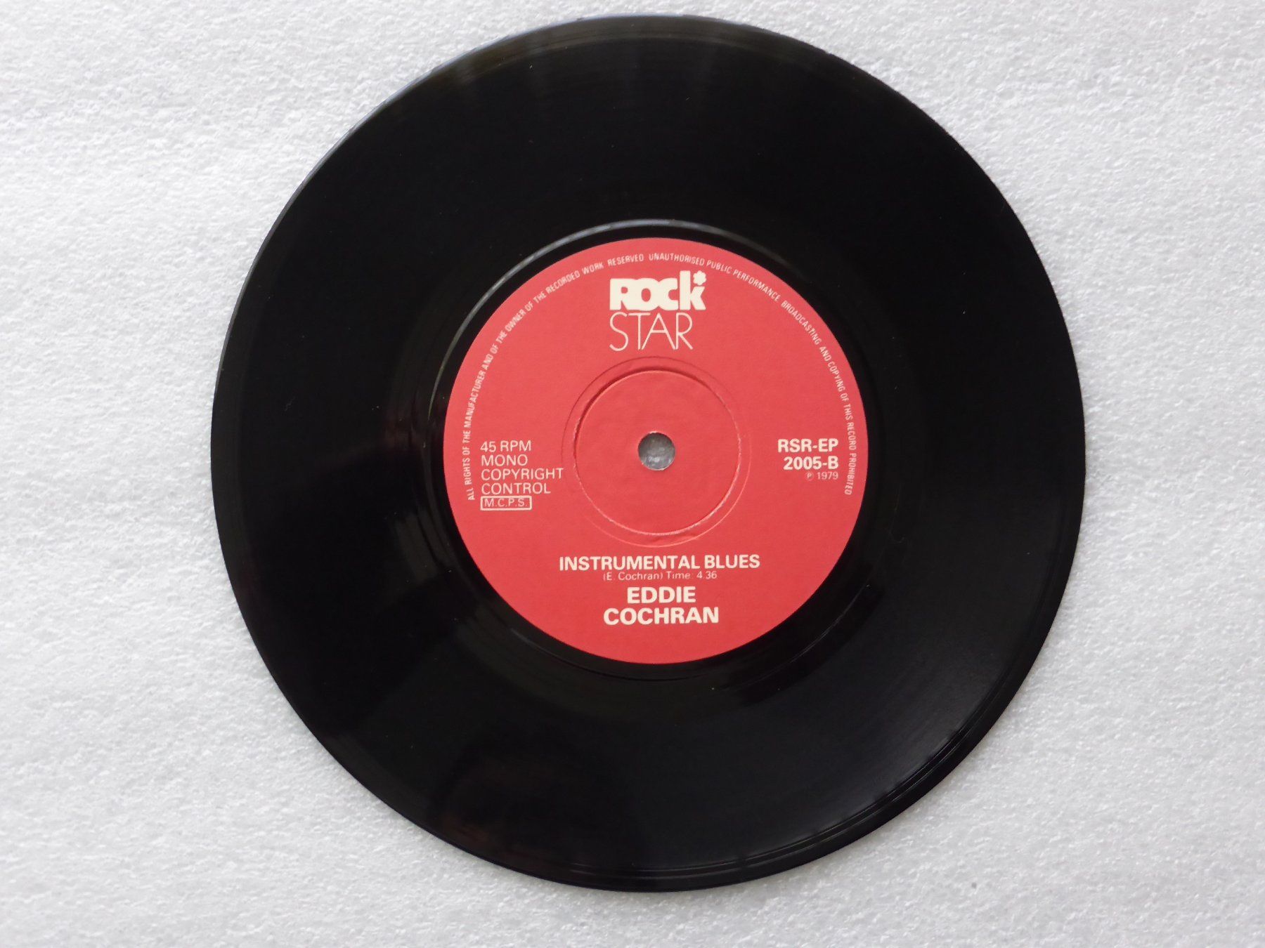 Dischi in vinile: Vinyl Single  EP  EDDIE COCHRAN – Usato da Küssnacht am Rigi venduto da Mondkinder 2