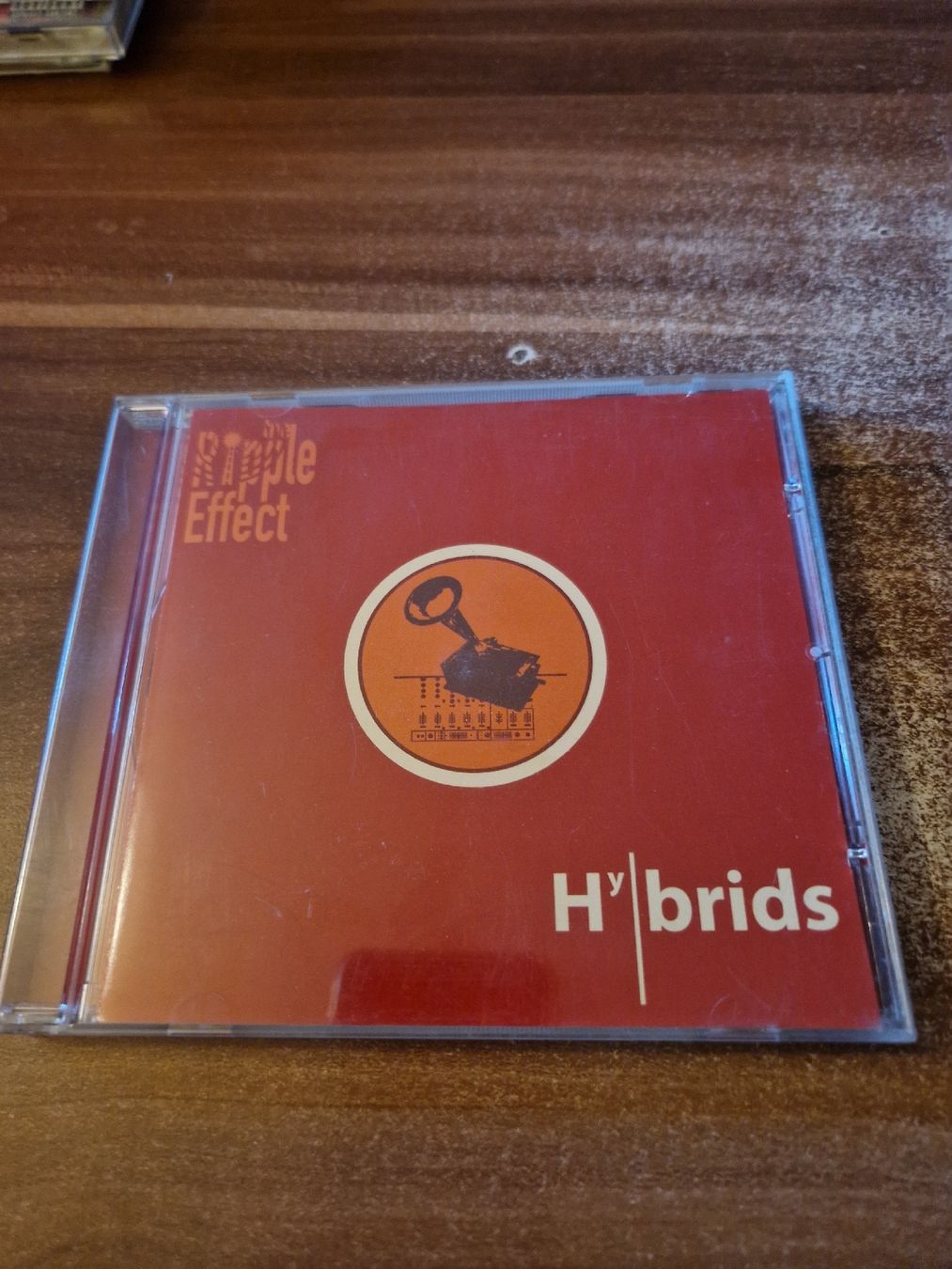 CD: The Ripple Effect  - Hybrids – Usato da Wattenwil venduto da Mage66