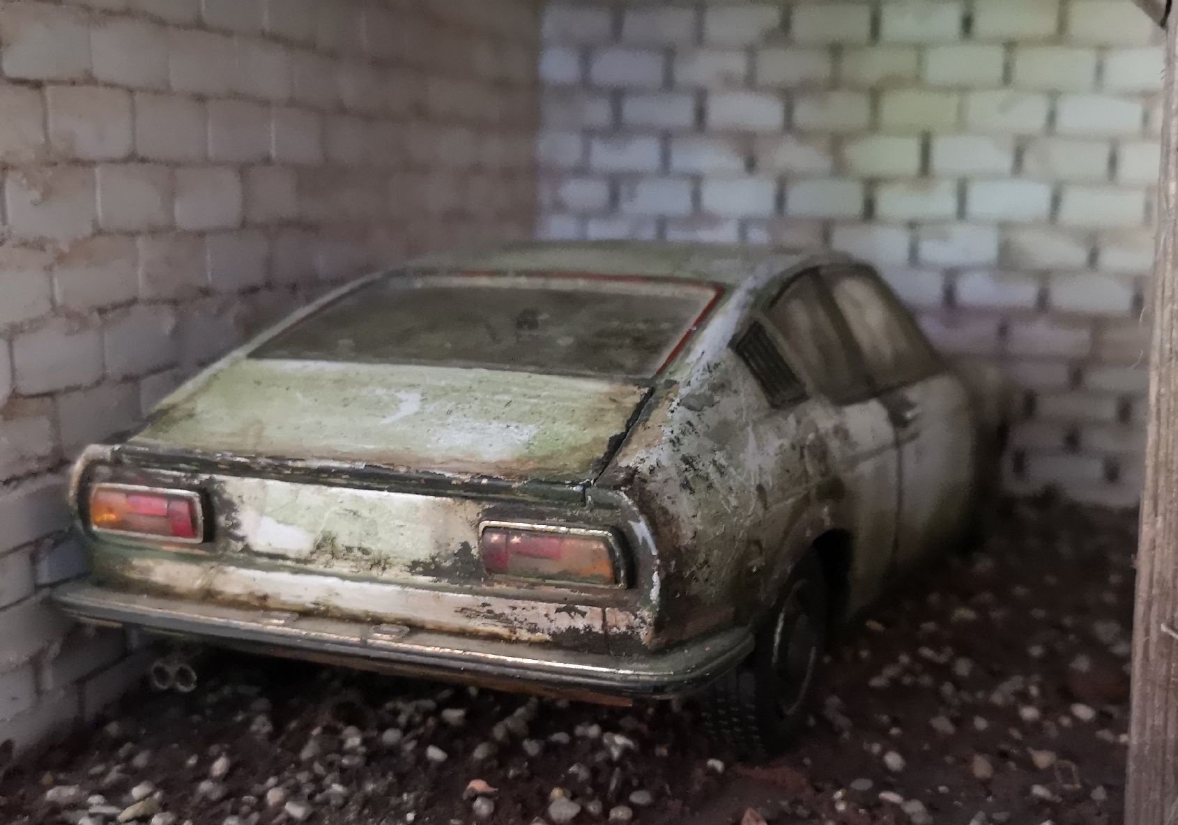 Audi Modellautos: 1:18 Audi 100 "Scheunenfund" - Unikat – Gebraucht aus Niederbipp von kevintifu20 1