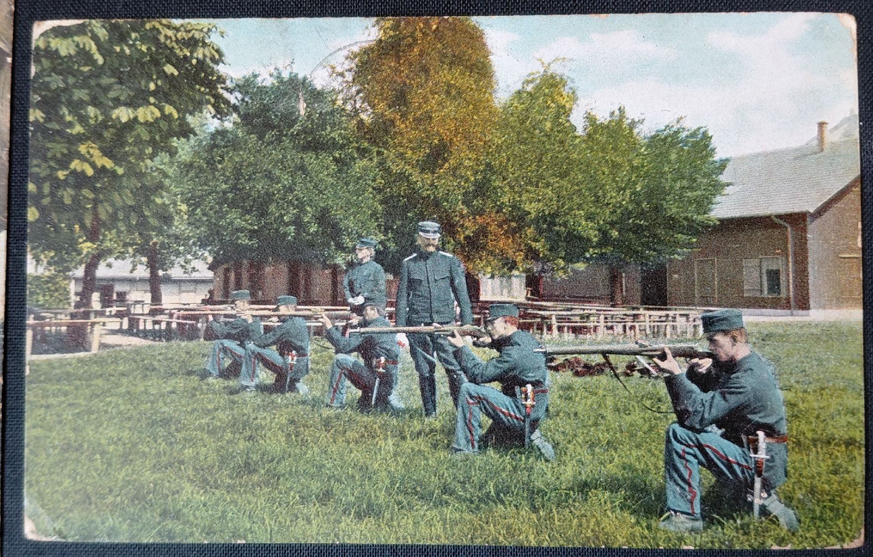 Ansichtskarten: 2 Ansichtskarten, Schwezeizer Soldaten mit Luftballon, 1907 – Gebraucht aus Trogen von Limboo 2