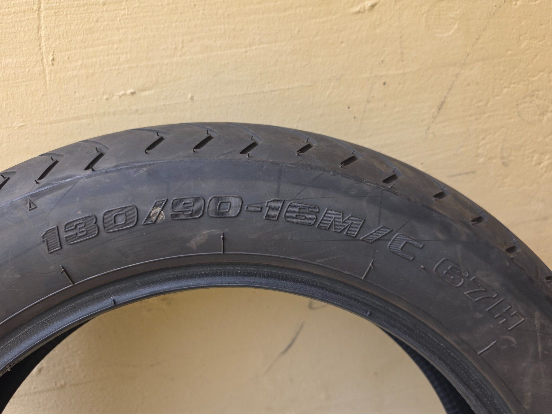 Pneus & Kompletträder: Motorradpneu – Gebraucht aus Birmensdorf ZH von Ganesan 3