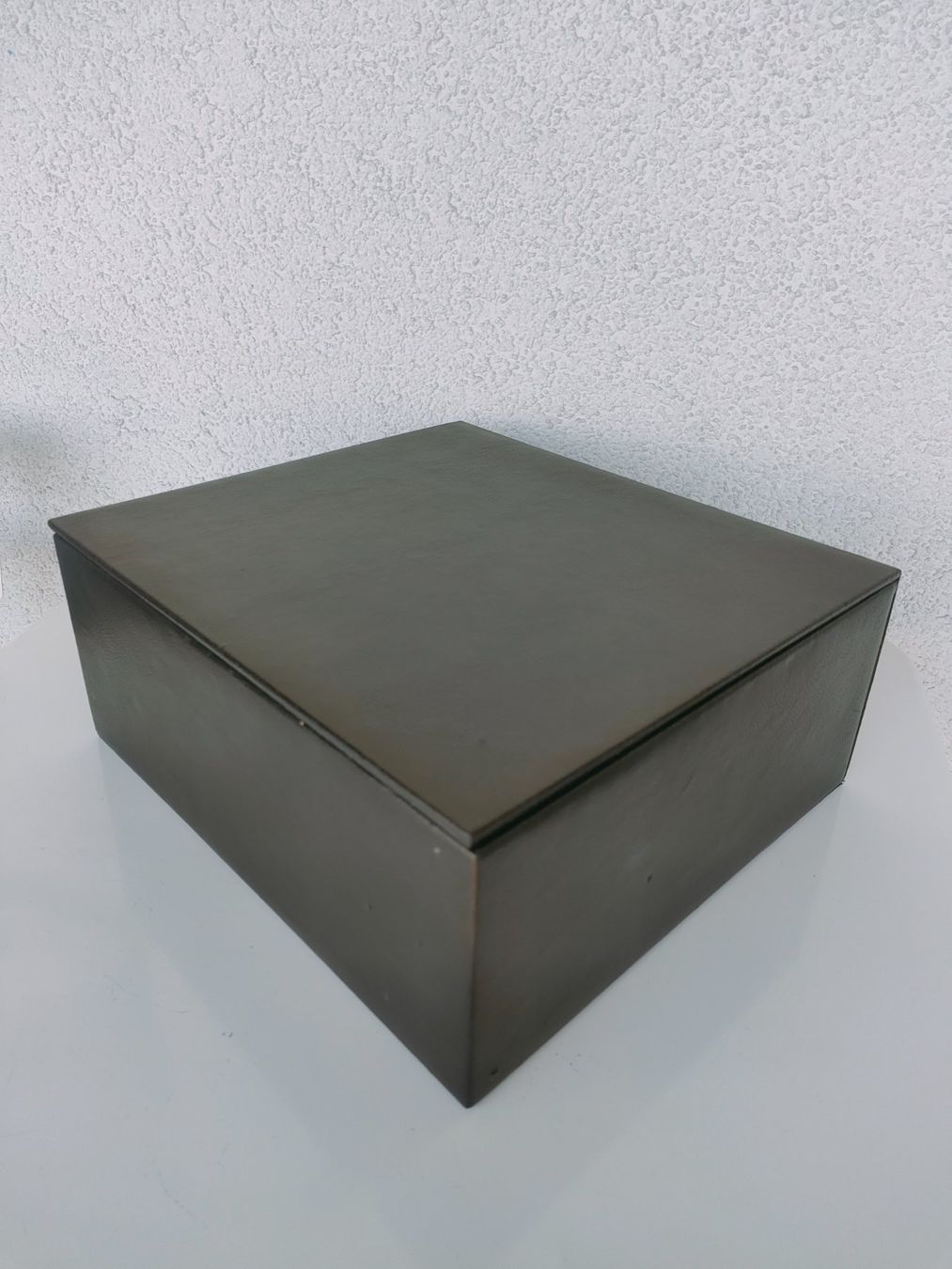 Pots: Schwarzer Kunstlederbox Maxim World – D'occasion à Dietikon par Branquinha1981 2