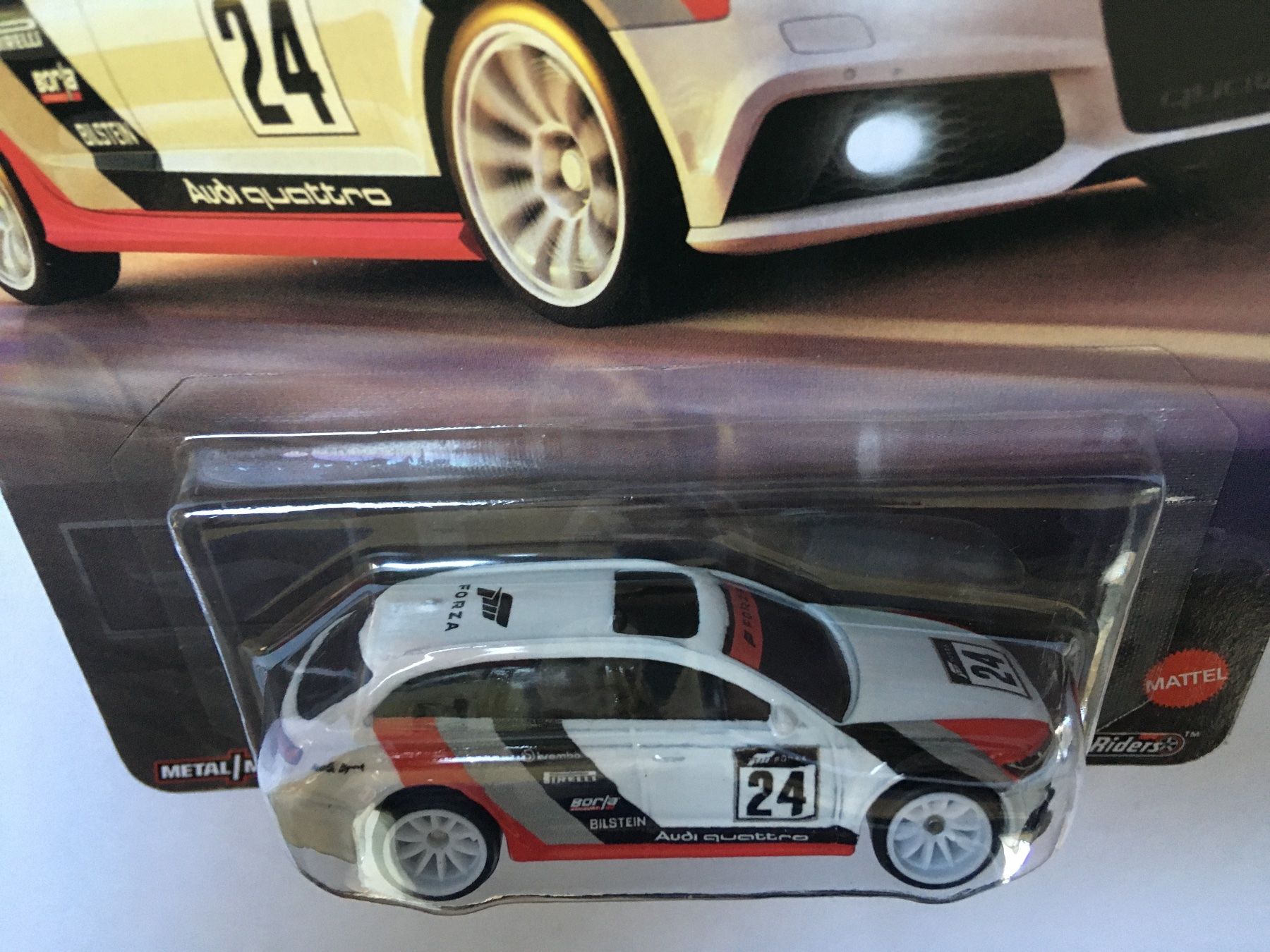 Hot Wheels Modellini d'auto: Hot Wheels Premium '17 Audi RS 6 Avant – Nuovo e nell'imballaggio originale da Zürich venduto da tiisen07 4