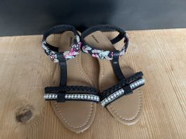 Superschöne Sandale, 40