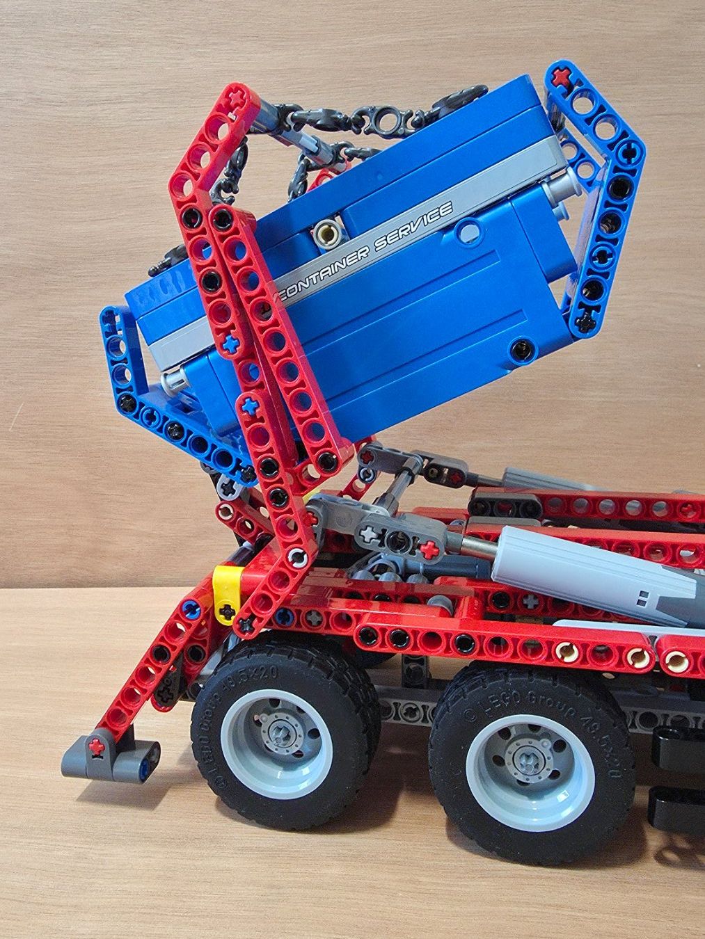 Lego Kit di costruzioni: LEGO Technic 42024 Container-Truck – Usato da Malters venduto da mat_6102 5