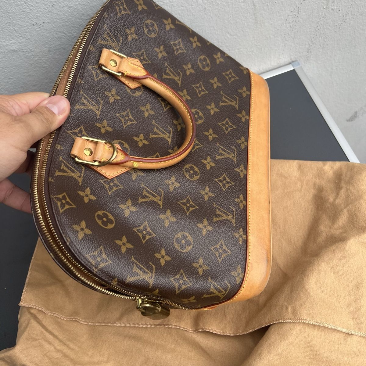 Louis Vuitton Sacs: Wunderschöne klassische Louis Vuitton Tasche  – D'occasion à Wil SG par Cristiano02062017 2